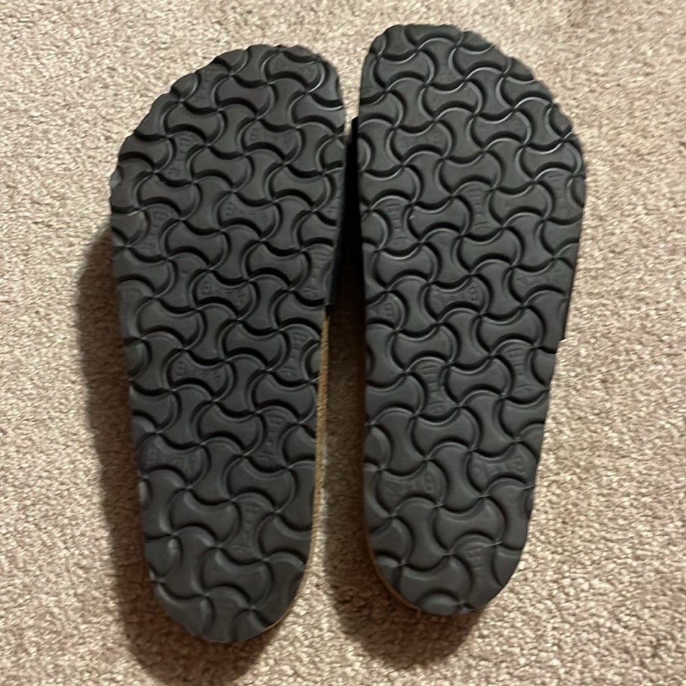 Birkenstock Single Strap Black Sandals, Size 38/Women's 7.5 Excellent Condition - Picture 7 of 9